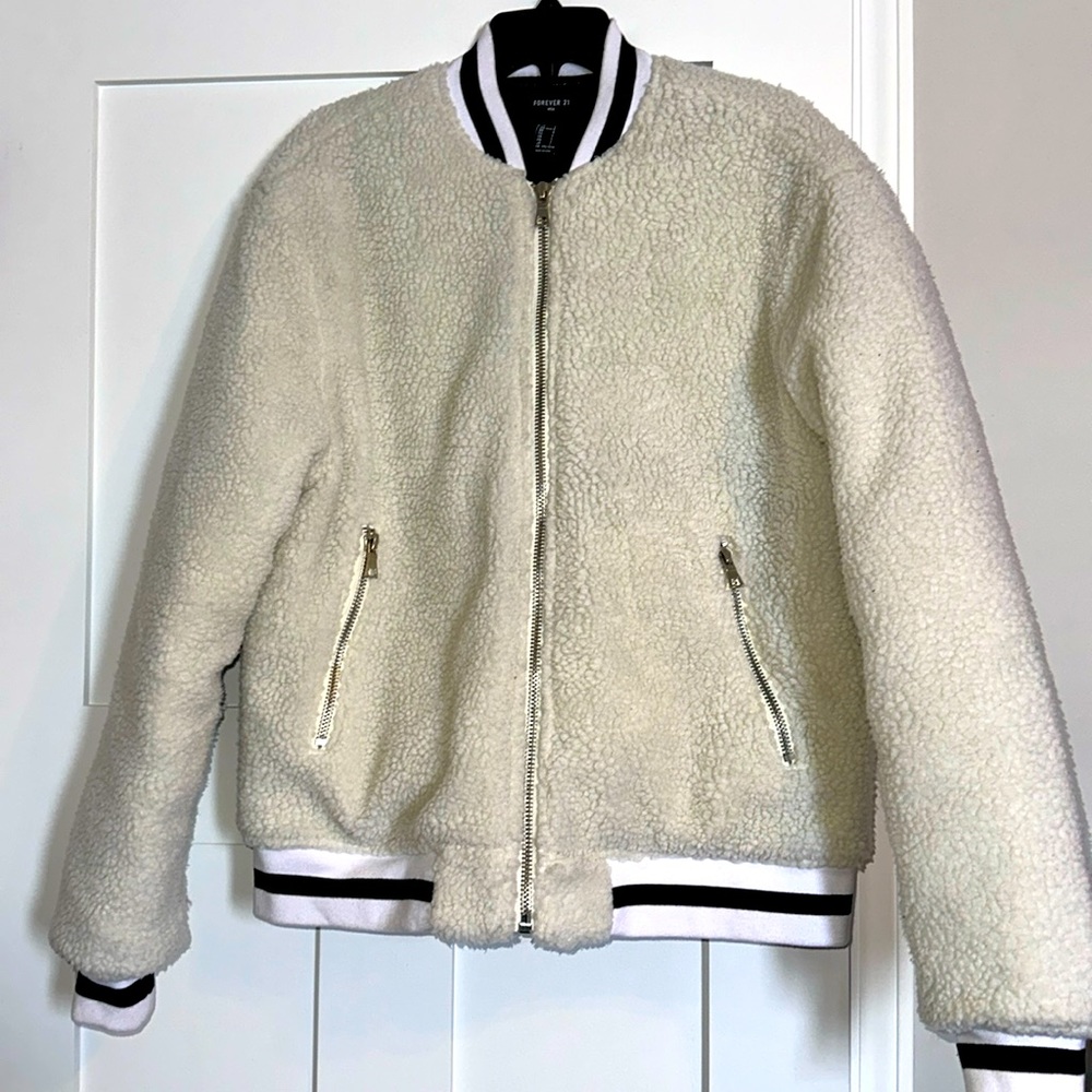 Forever 21 Men’s Jacket size Large.